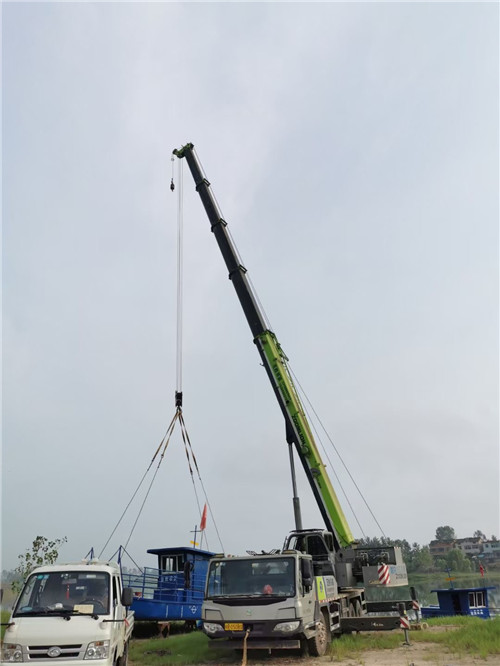 平利县桥梁建设吊装案例