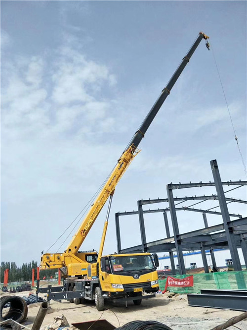 平利县超高层建筑钢结构吊装案例